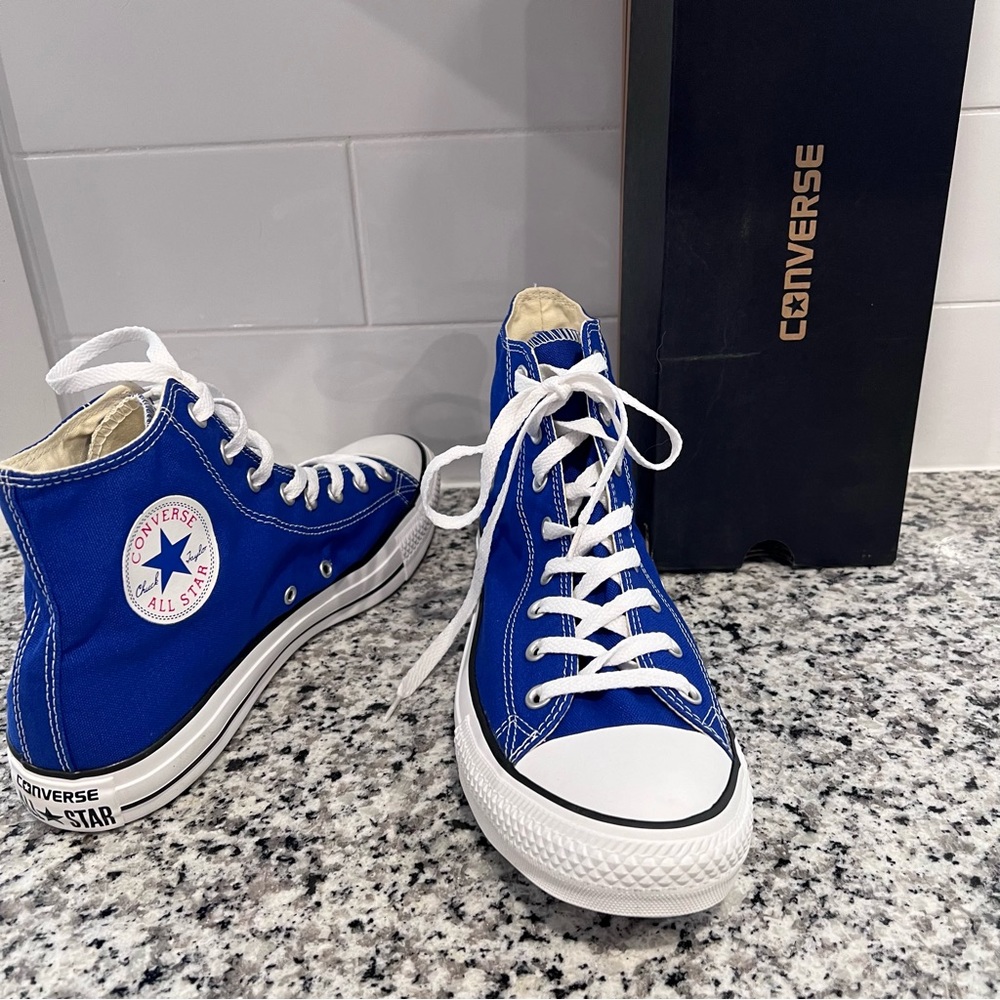 Converse Men's 12/Women's 14 Chuck Taylor All Star Classic Blue/White NIB